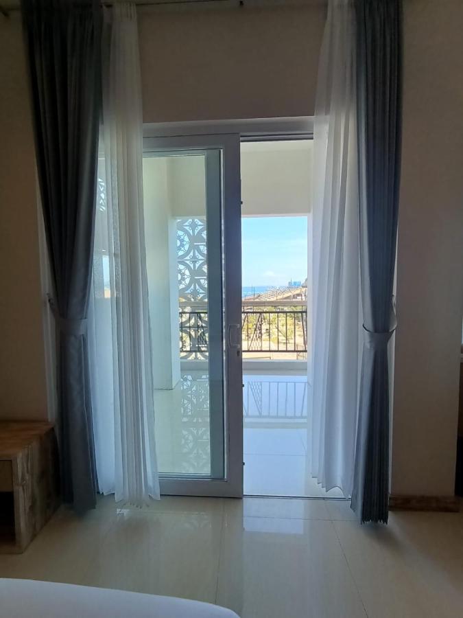 Dejavu 2.0 Hotel Bajo Komodo Labuan Bajo Bagian luar foto