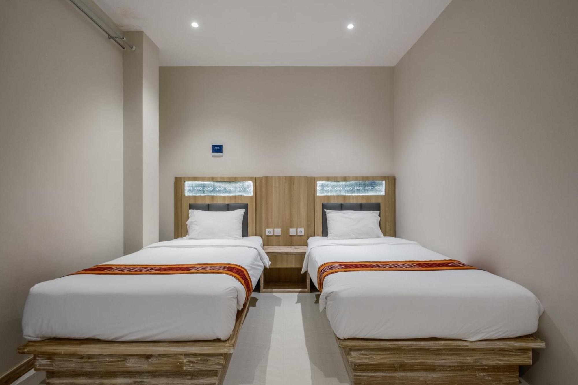 Dejavu 2.0 Hotel Bajo Komodo Labuan Bajo Bagian luar foto