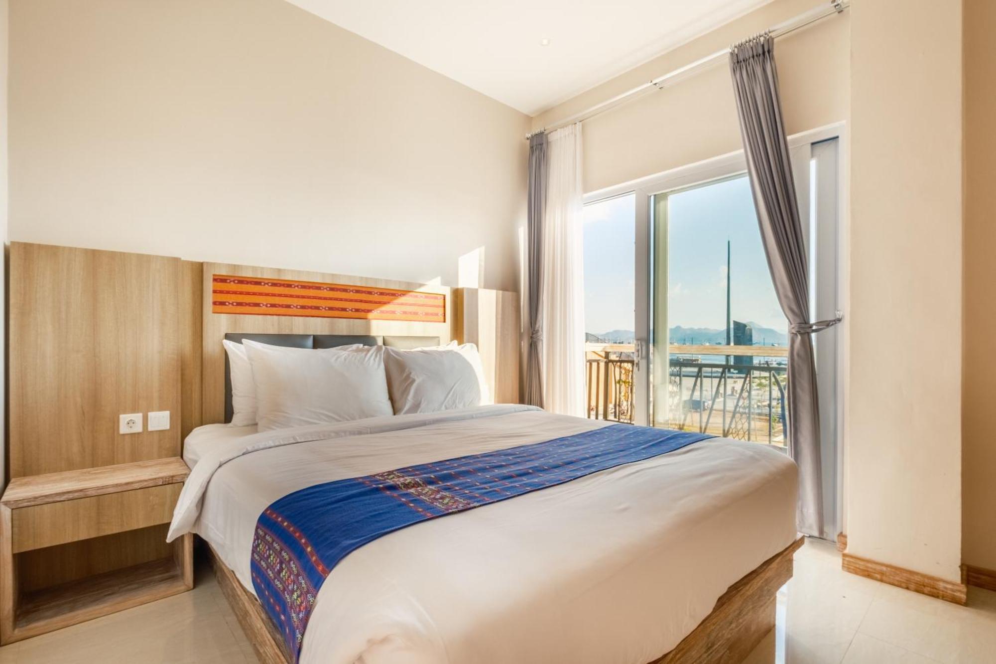 Dejavu 2.0 Hotel Bajo Komodo Labuan Bajo Bagian luar foto